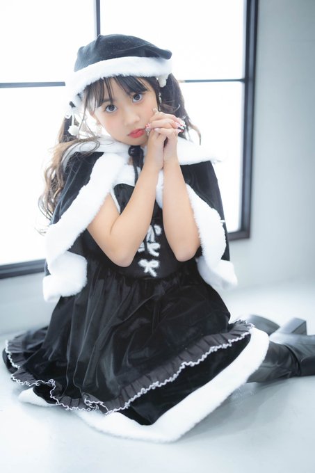 Twitterのコスプレ画像15