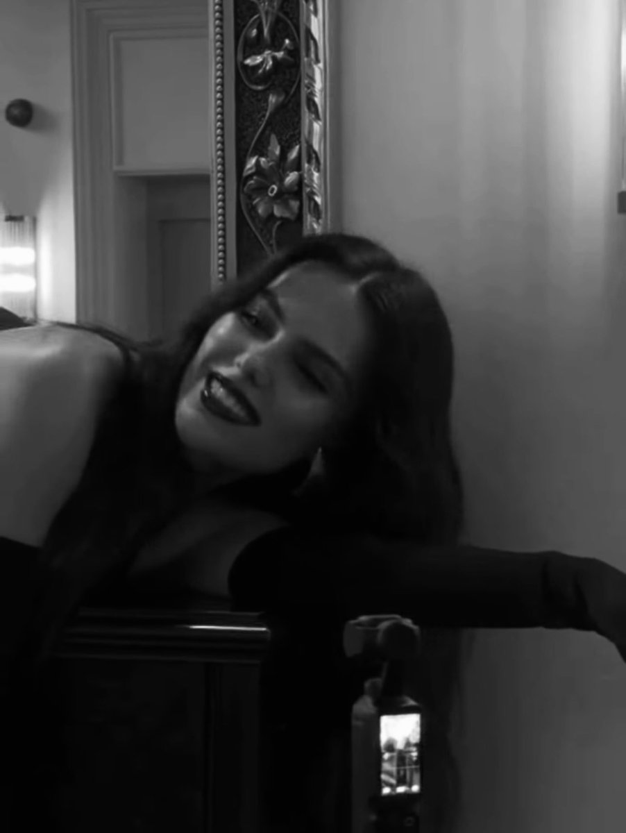 🥹🖤 - #ÖzgüKaya