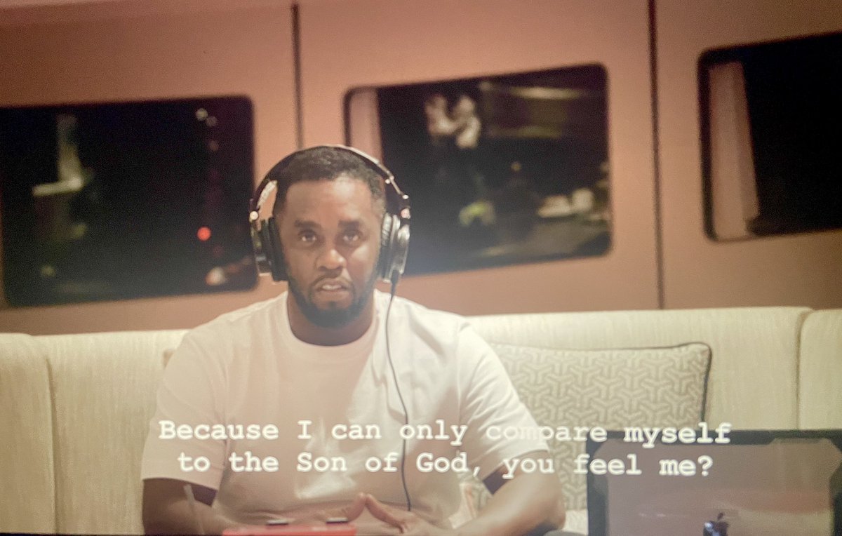 Millennialmusee's tweet image. On episode 4 &amp;amp; this man is quite literally insane. The king of all predators. Comparing yourself to Jesus while drugging your artist😭😭

#Diddythereckoning #diddydocumentary