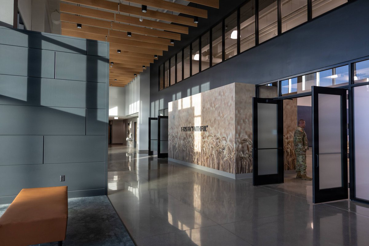 Minnesota National Guard tweet media