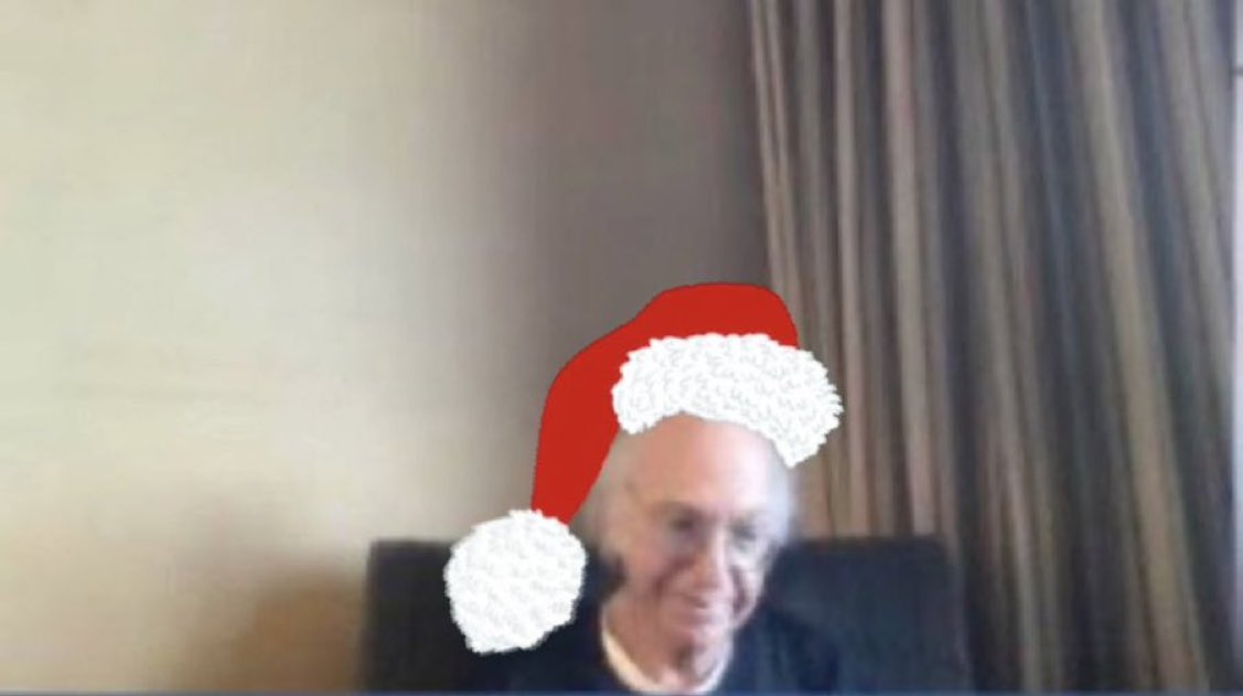 jzux's tweet image. when your job makes you work the week of christmas