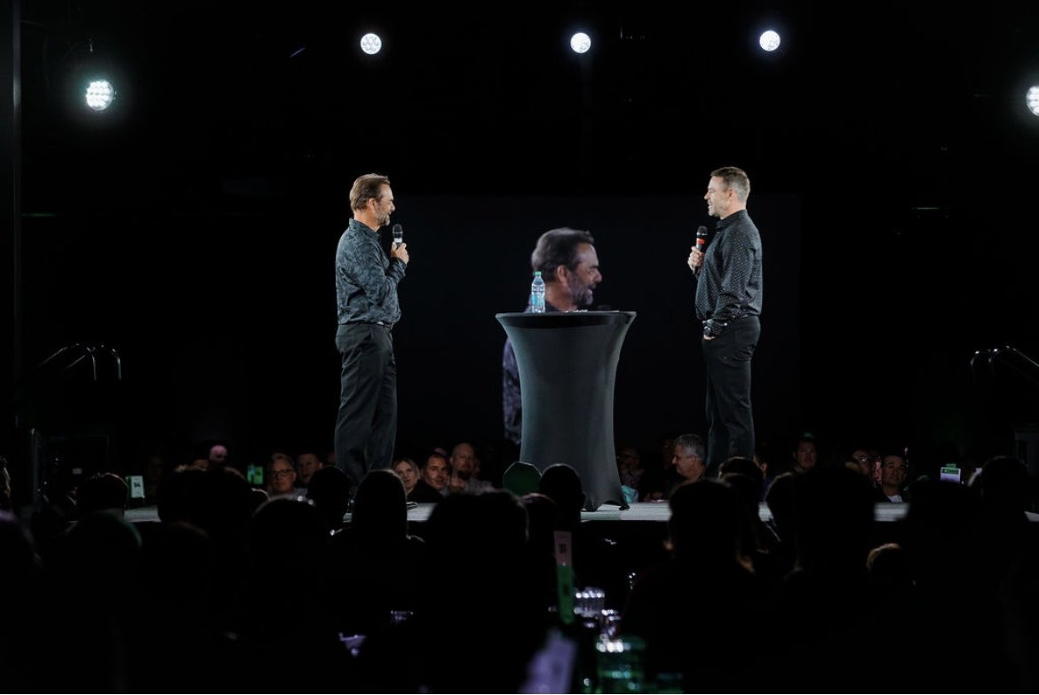 The Off the Leash Luncheon tweet media