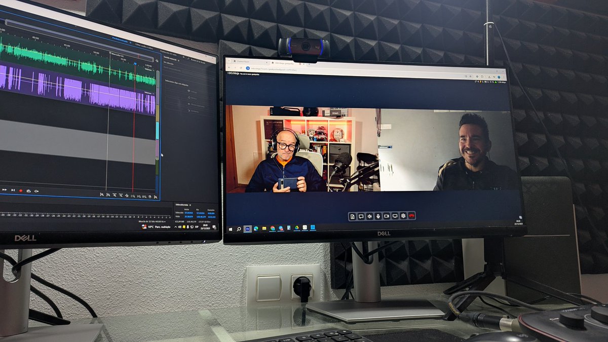 GeekPollas's tweet image. Liada gorda, después de 9 meses sin grabar, hoy nos hemos decidido y tras 1 hora de podcast, se ha grabado mal por un fallo técnico y no se puede publicar. Yo hoy me voy a acostar ya, que más cosas no me pueden pasar.