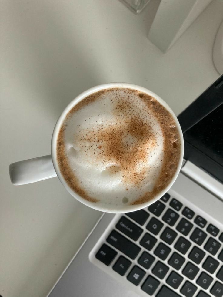 ⠀ 
مسا الخير .. وبوستين ونص 
خصيصاً للي مسوين تنبيه لحسابي ☺️👋🏼
#ملاك_العتيبي