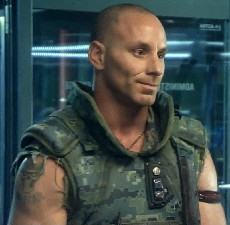 hip_trashh's tweet image. La neta glow up