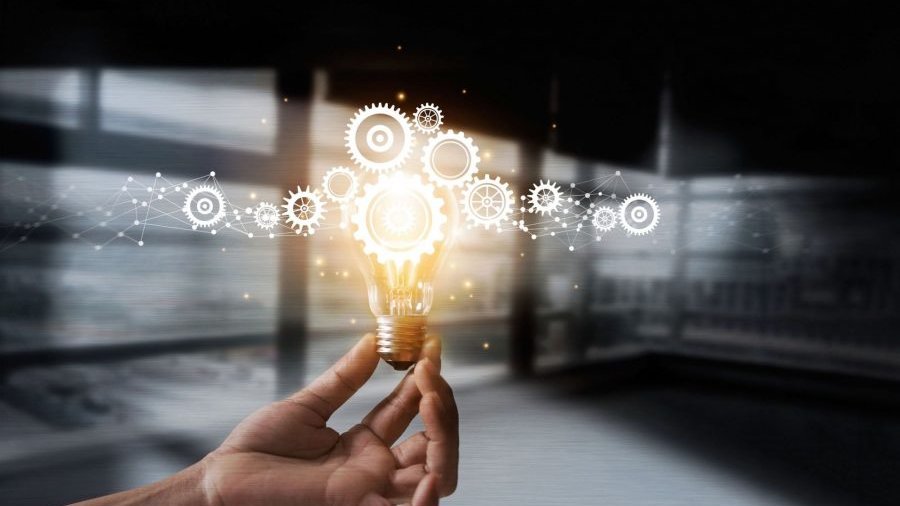 #unistudentpower #UniTips 📚✏️👩‍🎓🧑‍🎓

"İş aramaya başlamak için mezuniyetinizi beklemeyin. Hala okuldayken iş fırsatlarını keşfetmeye ve özgeçmişinizi oluşturmaya başlayın."