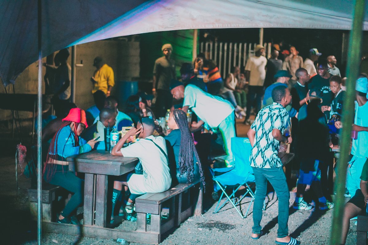 MohlakanyoHD's tweet photo. Last year we hosted our 3rd &amp; final homecoming event and the support was unreal! 🙌🏾🧡

We paused on home events this year to focus on our Kitchen in Soweto, but we’re coming back bigger in Burgersfort 2026.

Hope to see you all this festive 🎉 https://t.co/nqRRxBe03f