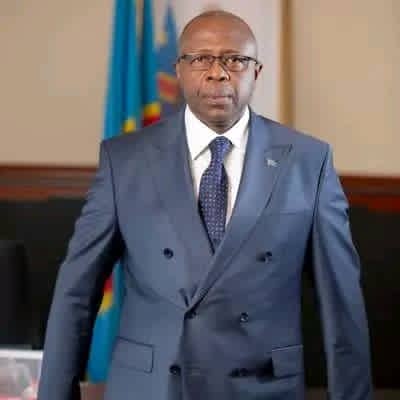 mulikuza_jordan's tweet image. 🚨RDC‼️#Christian_Mwando, député national : « Combien de #morts par #Naufrage depuis la nomination de @jeanpierrebemba aux #Transports sans parler de la paralysie de #Kinshasa par les #embouteillages? Jusqu'à quand cette indifférence? Cet homme est #INCOMPÉTENT et doit #PARTIR! »