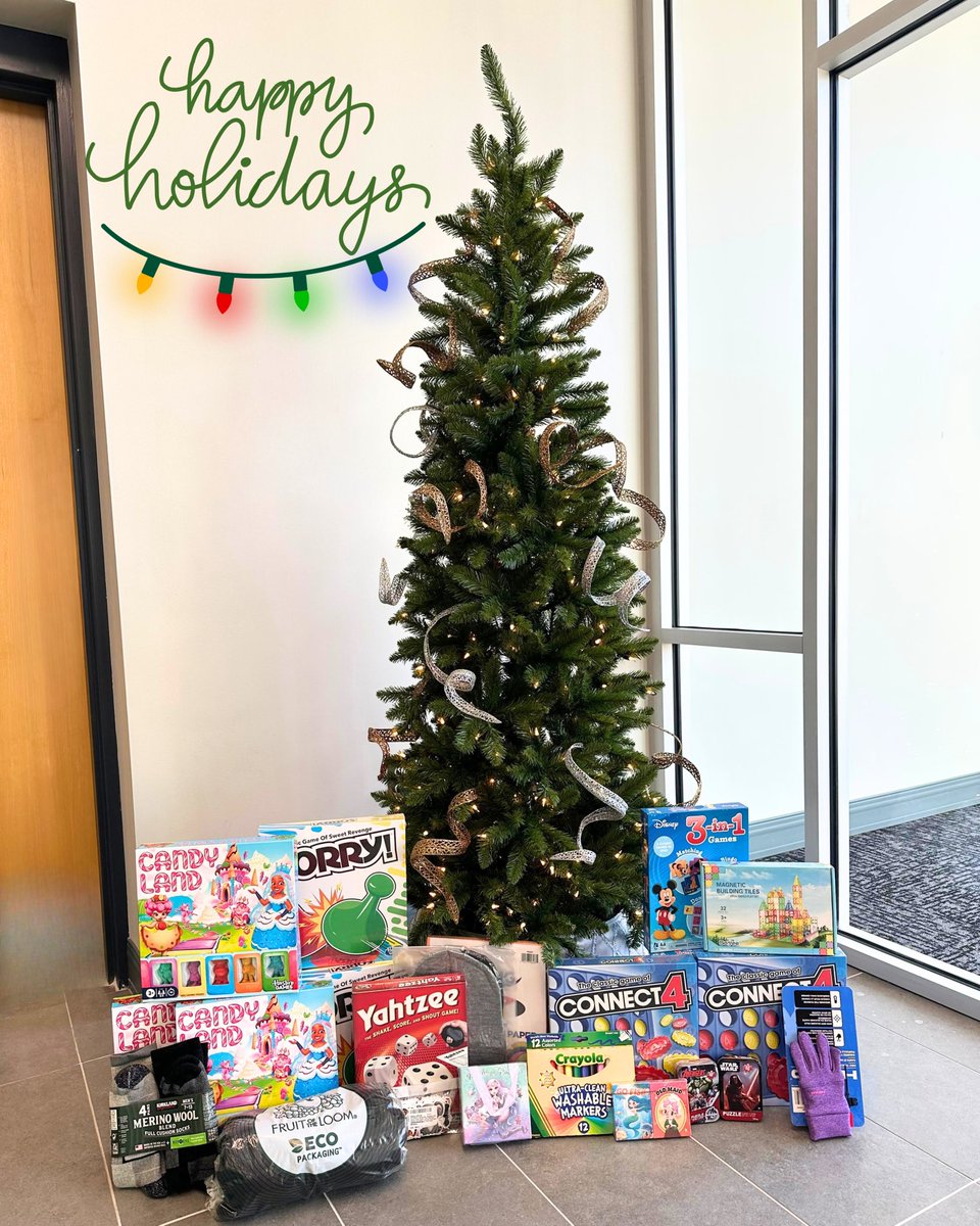 escnjevents's tweet photo. Thank you to everyone who participated in our Holiday Necessities &amp; Gift Drive — your generosity truly made a difference! We are so thankful this season for our events, our clients, and our community. 💙

PCC will be closed for Winter Break from 12/24/25–1/1/26. Reopening 1/2/26. https://t.co/WqUTriYUSB
