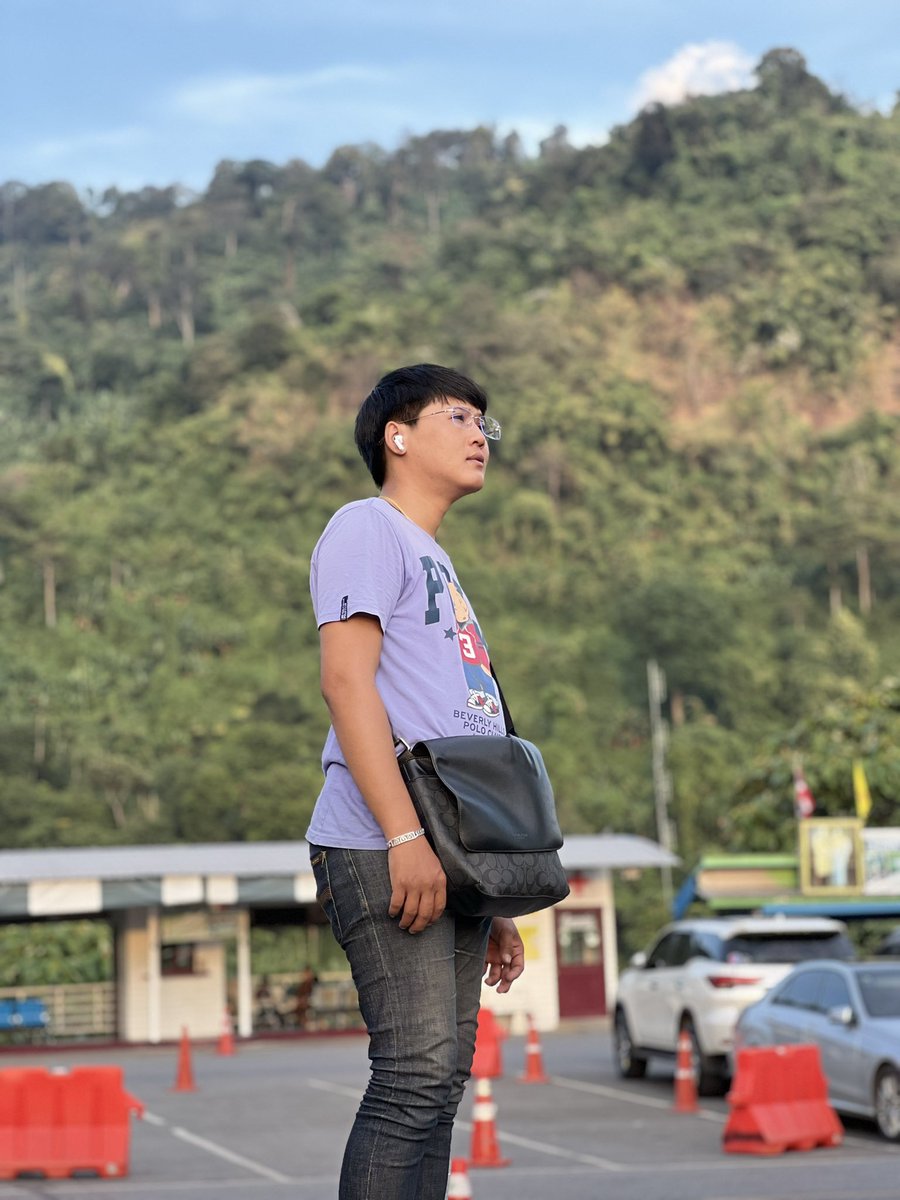 Rangsimun_'s tweet photo. 🙈🙈🙈 https://t.co/NnAn4gqaQE