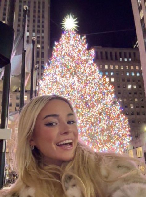 DomMasterBeta's tweet image. If you haven’t given a Christmas send yet

Hurry the fuck up 🥵🖕