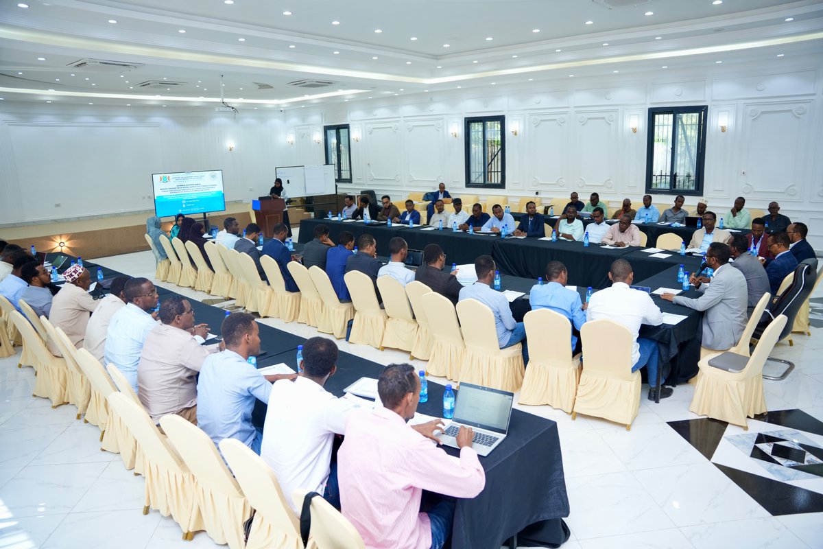 MoPIED_Somalia's tweet image. Today, @MoPIED_Somalia, through its #Aid #Coordination, convened a consultative meeting on the #Social &amp;amp; #HumanCapital Transformation (SHCT) Pillar of the #NationalTransformationPlan (#NTP2025_2029), bringing together FGS line ministries &amp;amp; private-sector reps. @MoH_Somalia