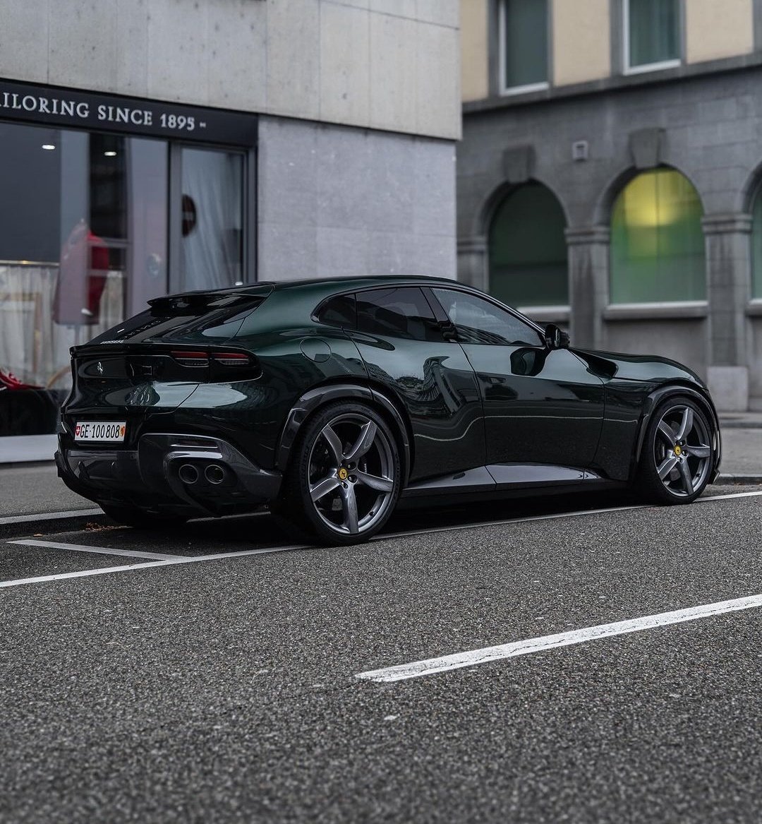 DailyFerrariTM's tweet image. Ferrari Purosangue