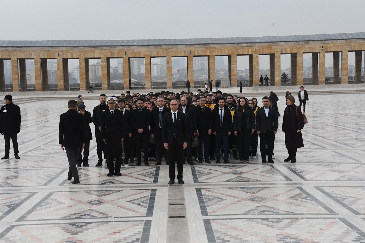 parhadtr's tweet photo. #22AralıkParamediklerGünü
#Anıtkabir https://t.co/Aijbqemo0G