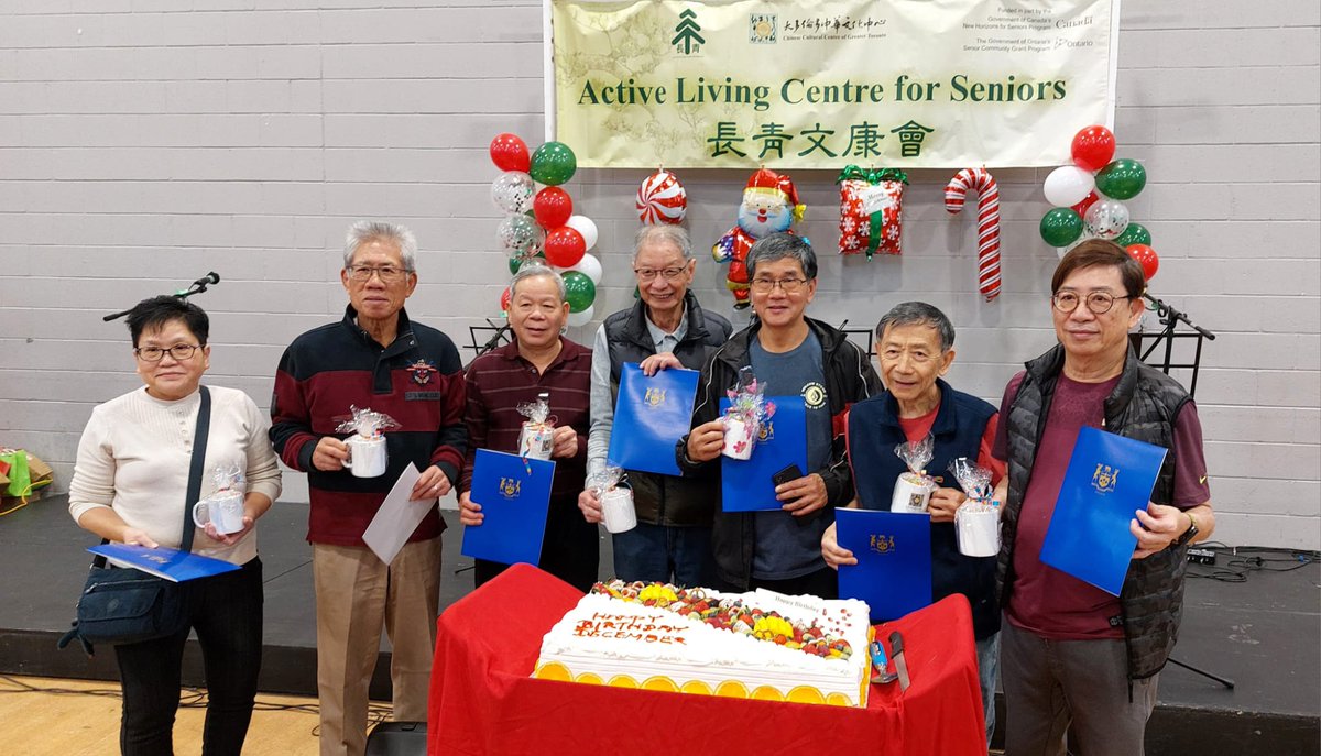 RaymondChoPC's tweet photo. Holiday cheer with our #seniors in #ScarbTO🎄🧑🎄
Two weeks ago, even while busy at Queen’s Park, I didn't miss the chance to join @CCCGT’s Annual Seniors Christmas Party virtually.
Great to see our government #SALC #SeniorsCommunityGrant spreading joy and connection this season. https://t.co/Eu1W8bdfSk