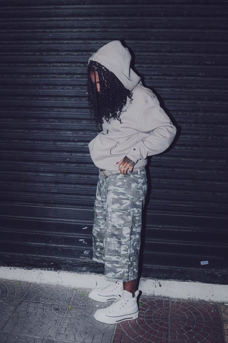 little rich* tweet media