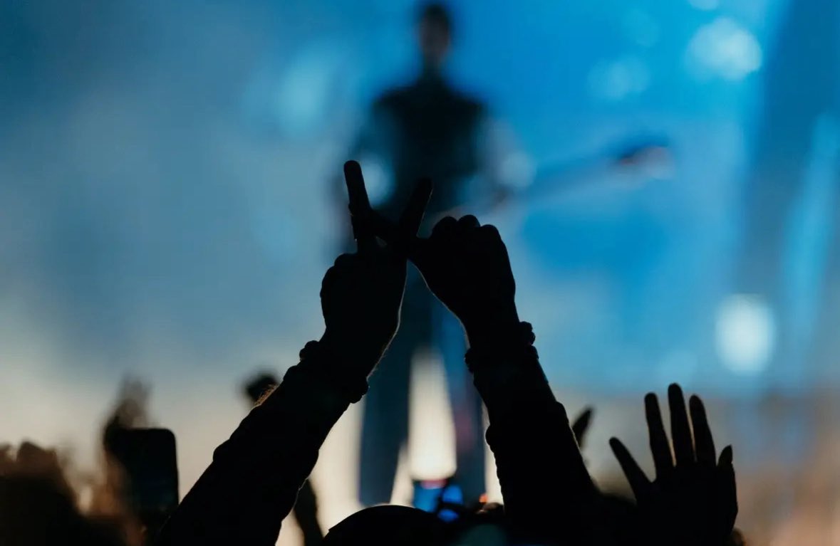 _dwnintheforest's tweet image. i will really never get tired of seeing these types of photos. i love them so much