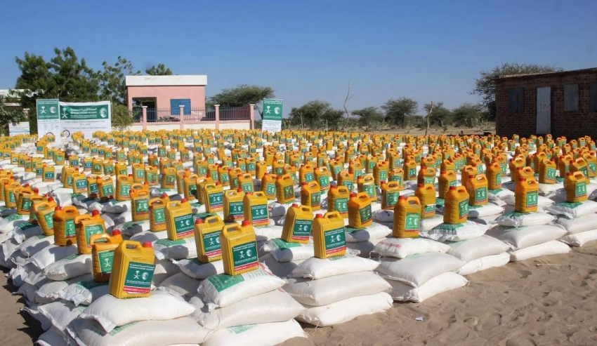 "مركز الملك سلمان" يوزع 705 كراتين تمر بجمهورية تشاد #مركز_الملك_سلمان_للإغاثة 
