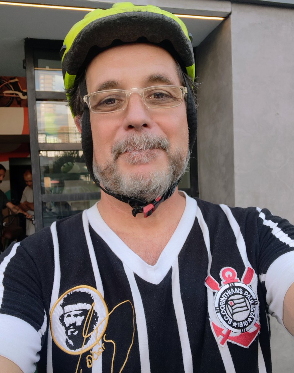 rodrigo vianna tweet media