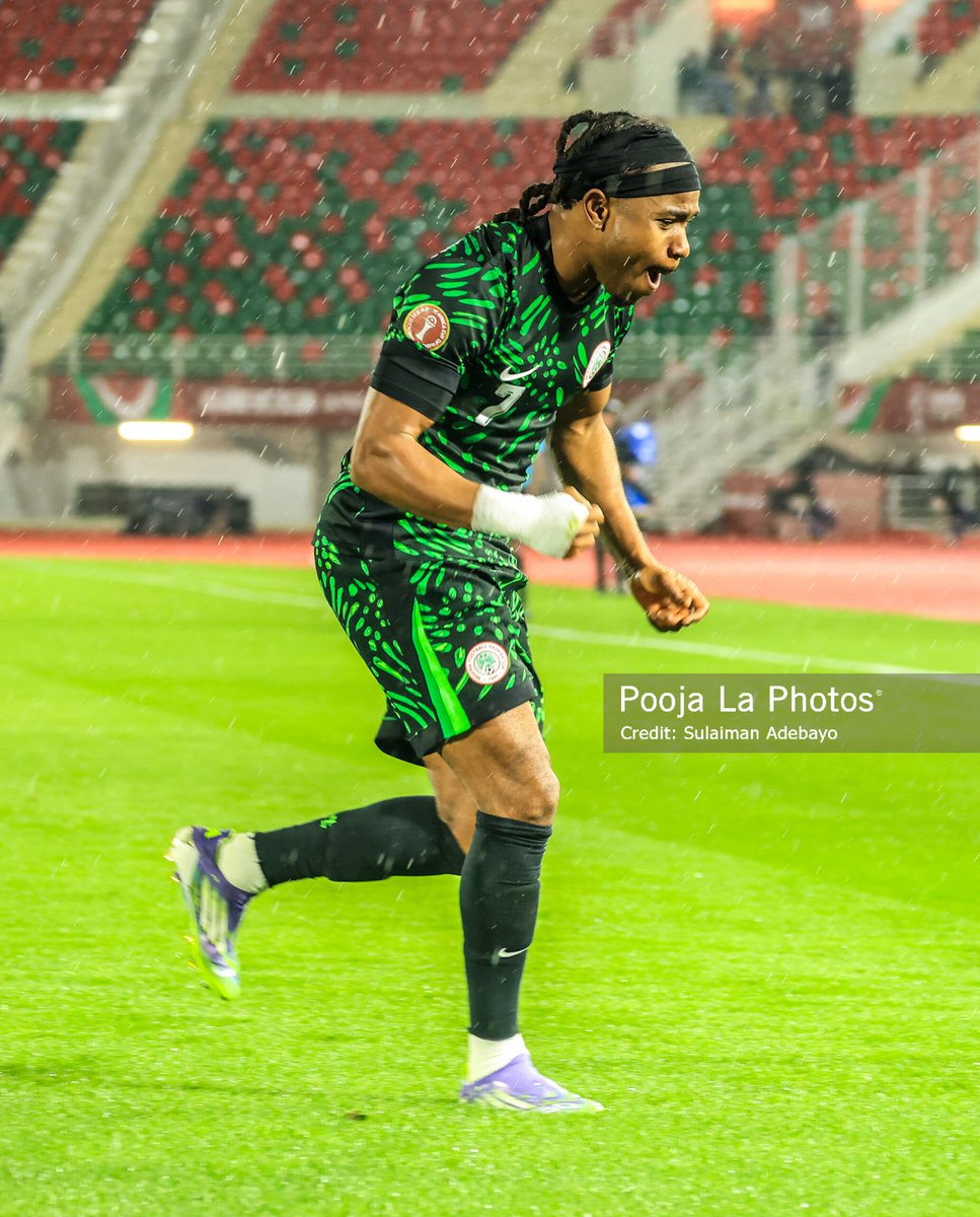 LiteFooty's tweet photo. 🦅| 🇳🇬 Lookman 🆚 Tanzania #AFCON2025

⚽ Goals 1
💥 Total shots 4
🔑 Key passes 2
🥏 Crosses (accurate) 3(2)
🎯 Accurate passes 23/29 (79%)

Great start 💯 https://t.co/reYHm6Ljzh