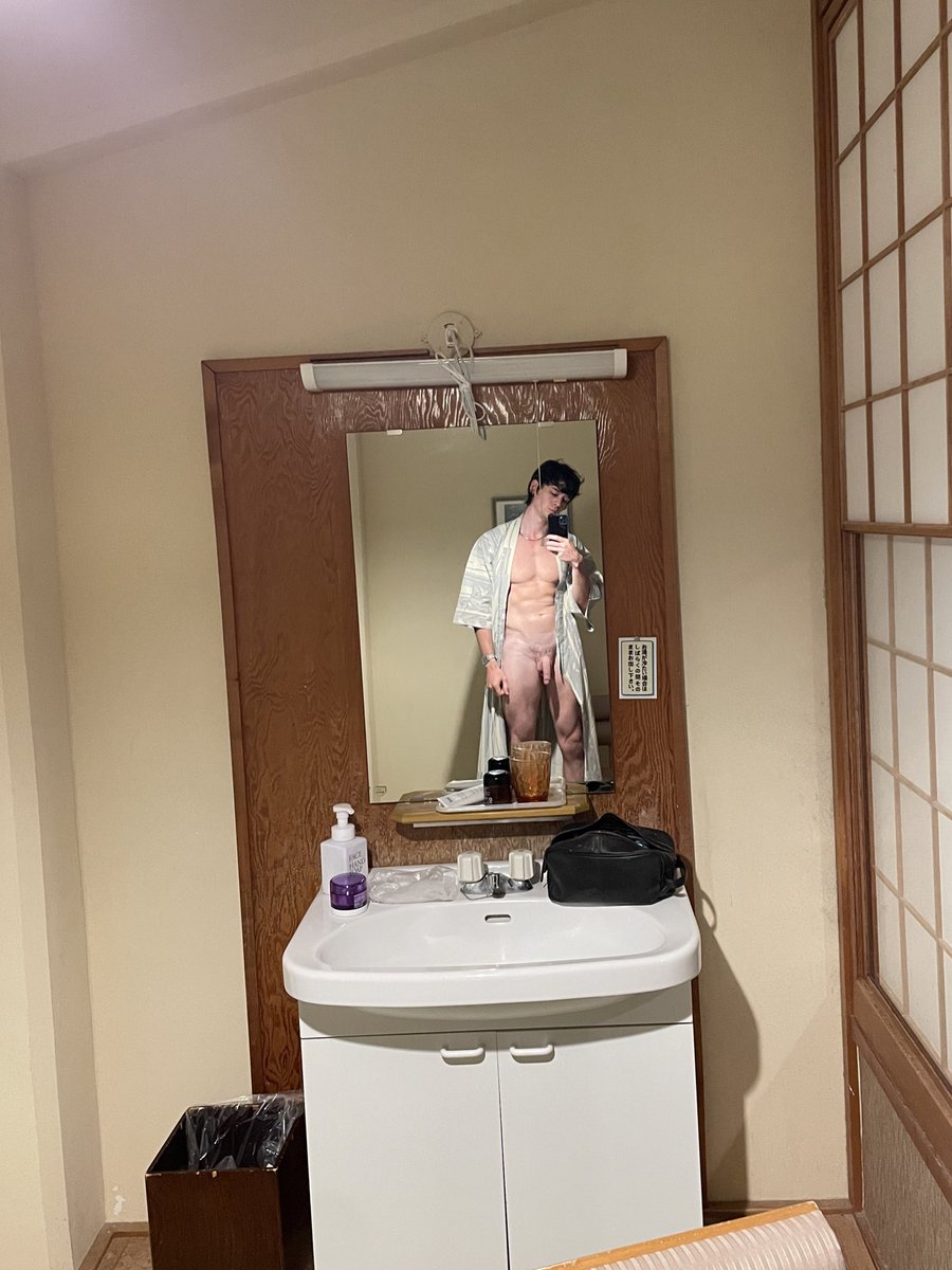 pavlovs_rawdog's tweet image. going through photos from Japan 💕