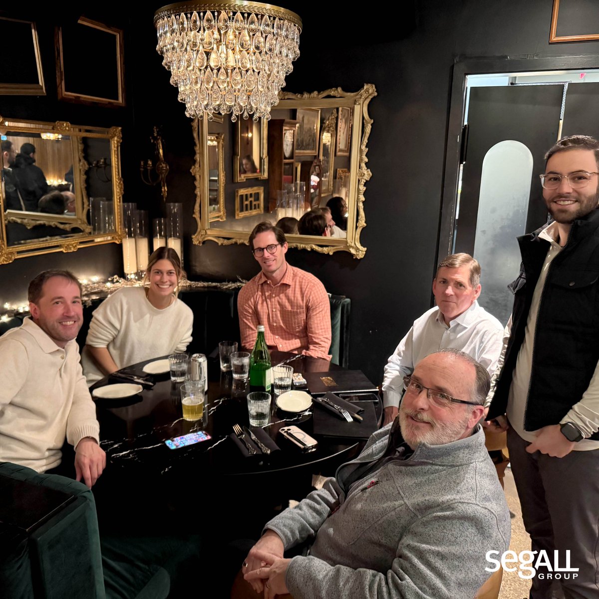 segallgroup's tweet photo. The Segall Group team celebrated this 2025 holiday season at Grazie Nonna located in Washington, DC. Great team, great food, great times, &amp; great spirits towards the new year ahead.
 #segallgroup #retailready #commercialrealestate #realtyresources #cheers #happyholidays https://t.co/zG7NT9C4vF