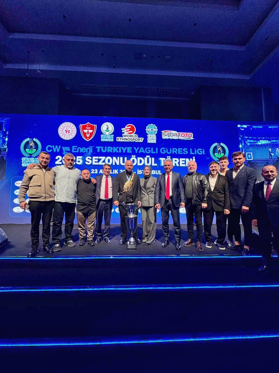 CW Enerji Türkiye Yağlı Güreş Ligi’nde 2025 yılında Muratpaşa’mızı bir kez daha zafere taşıyan Paşa’nın Aslanı Orhan Okulu, düzenlenen ödül töreninde şampiyonluk kupasını aldı.

664. Tarihi Kırkpınar Yağlı Güreşleri ve 65. Geleneksel Kurtdereli Mehmet Pehlivan Yağlı Güreşleri’nin