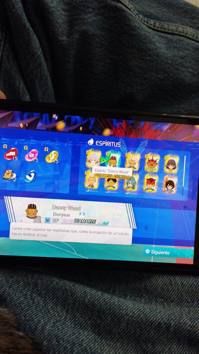 toniMFS97's tweet photo. @AkiyuziZerker Yo tengo la duda de para que es esto, o si es un bug, o son los futuros Diamantes de todos los personajes y se les ha colado https://t.co/mzqP2sTy7t