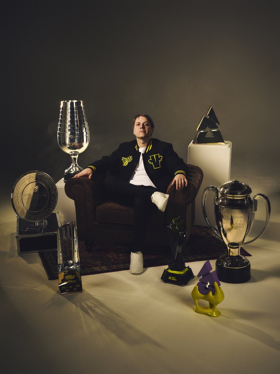 HAPPY BIRTHDAY MY CEO <a href="/Vitality_Neo/">Fabien 'Neo' Devide</a> !

Que 2026 soit une nouvelle année de succès 🐝