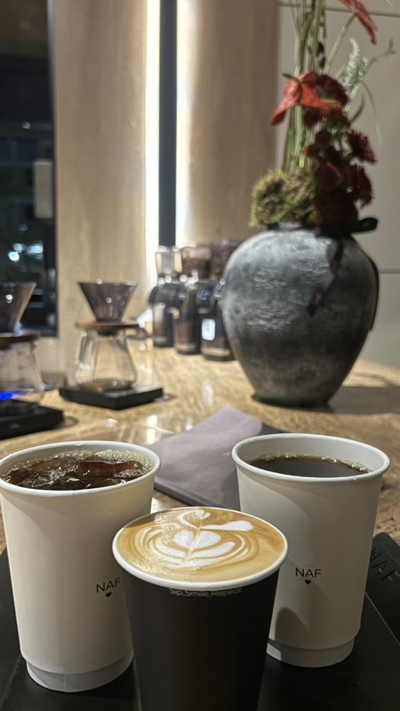 وتبقى القهوة آخر رُكن هادئ في زِحام حياتنا .. ♥️

 #حائل