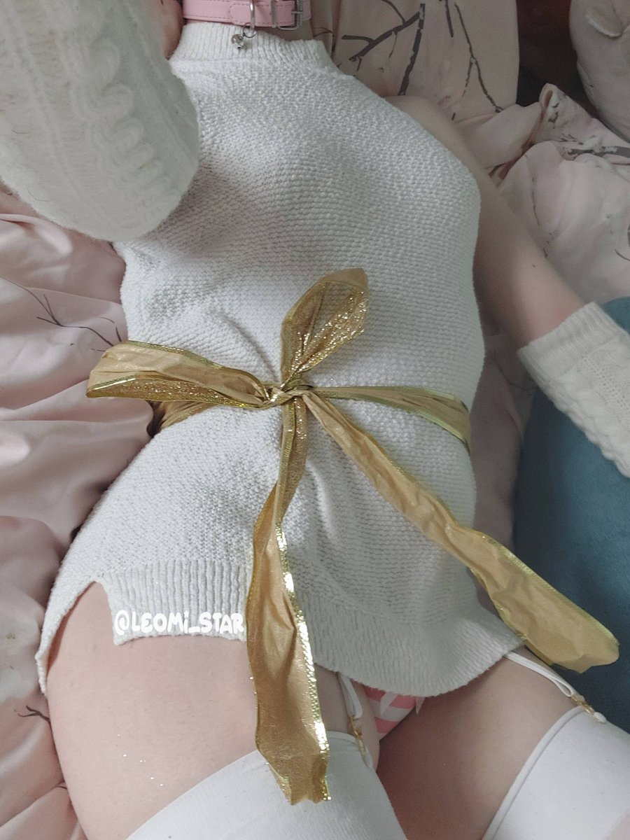 Leomi_Star's tweet image. all i want for christmasss isssss uuuuuuuuu 🐶