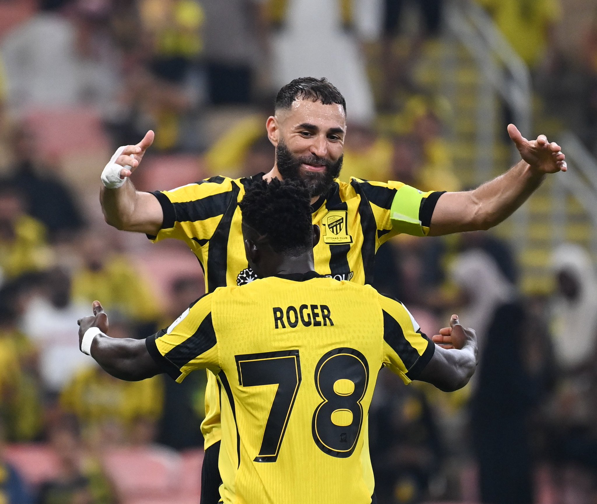 الاتحاد ينتصر على ضيفه ناساف الأوزبكي بهدف وحيد دون رد سجله الفرنسي كريم بنزيمة. #الاتحاد_ناساف 