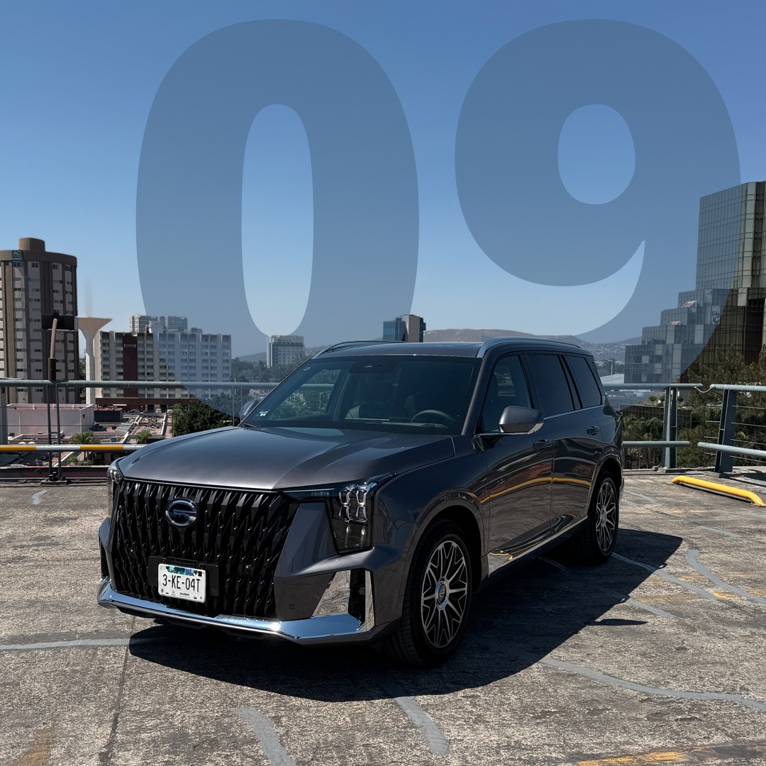 sergiooliveiram's tweet photo. Los mejores de 2025:

9.- GAC GS8 HEV
El manejo, diseño y acabados de esta camioneta nos dejaron pensando que merece un lugar mejor que el que ocupa entre las SUV de tres filas. GAC, en general, ofrece acabados y manejo que algunas marcas tradicionales nunca han logrado. https://t.co/v4o5A7jxMt