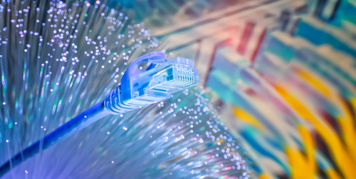 ArvigHQ's tweet image. We're growing our fiber footprint! Thrilled to announce our new connection at Centra over Arvig fiber to better serve our Eagan and surrounding area customers. The future of fast is coming soon. 🏘️🤝✨ #LocalTech #HighSpeedInternet