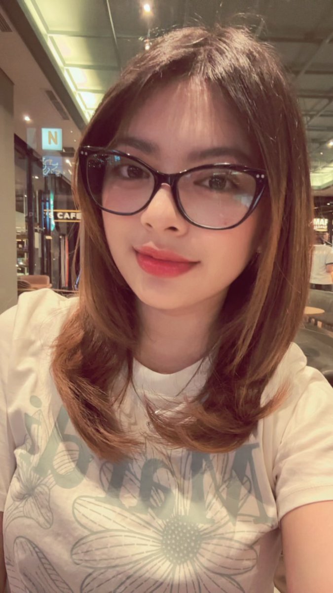 zeeelvr's tweet photo. Hellowww 🙌🏻 https://t.co/DMVkyC5mZY