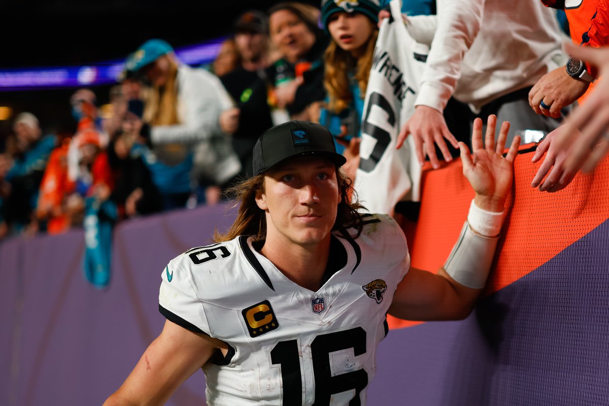 NFL on CBS 🏈 tweet media