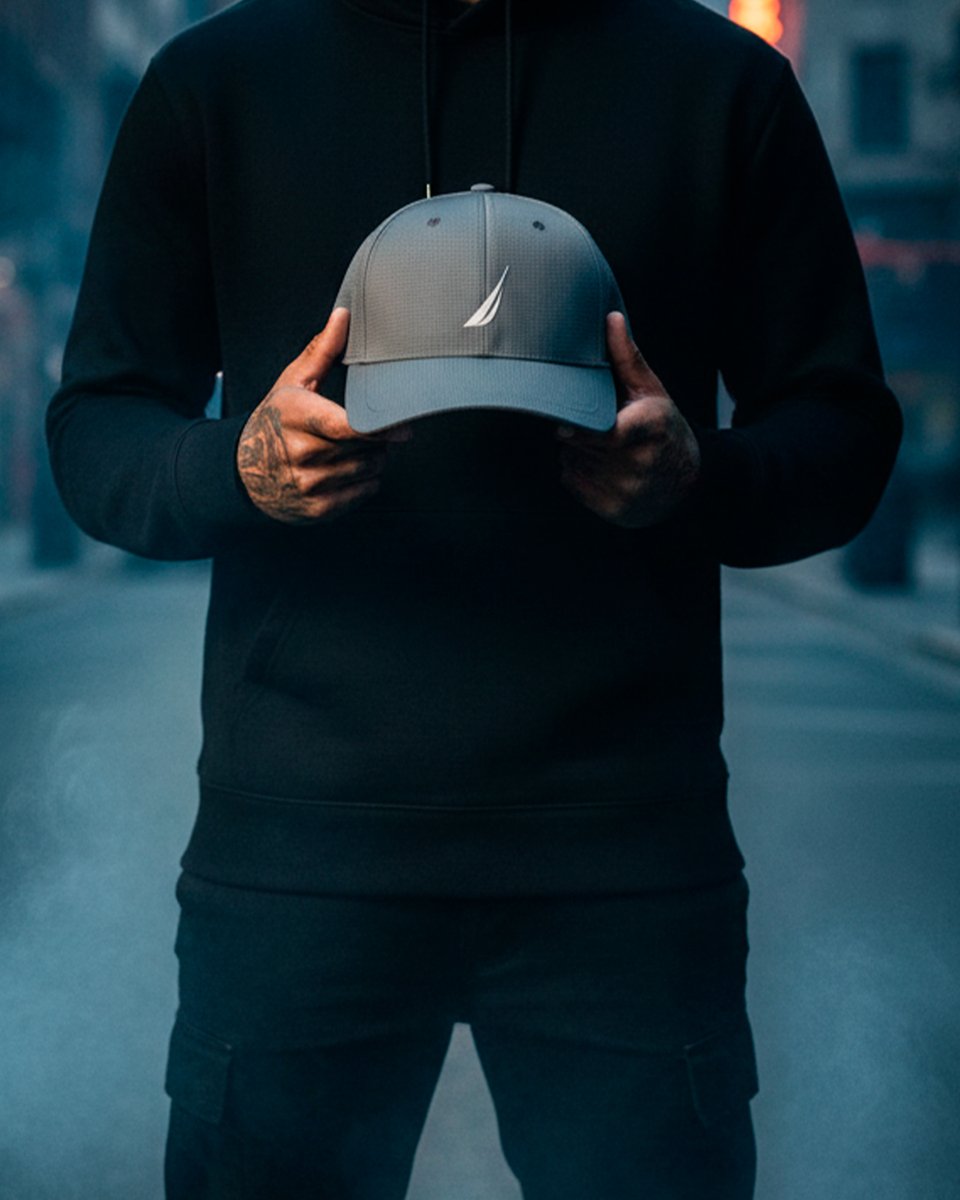 LastStyleUrban's tweet image. ESTILO CON ALMA PROPIA 👻 No vistas por vestir, hazlo para expresar lo que sientes. Cada outfit es una oportunidad para mostrar tu interior al mundo. 🖤 #Streetwear #ModaUrbana #SoulStyle