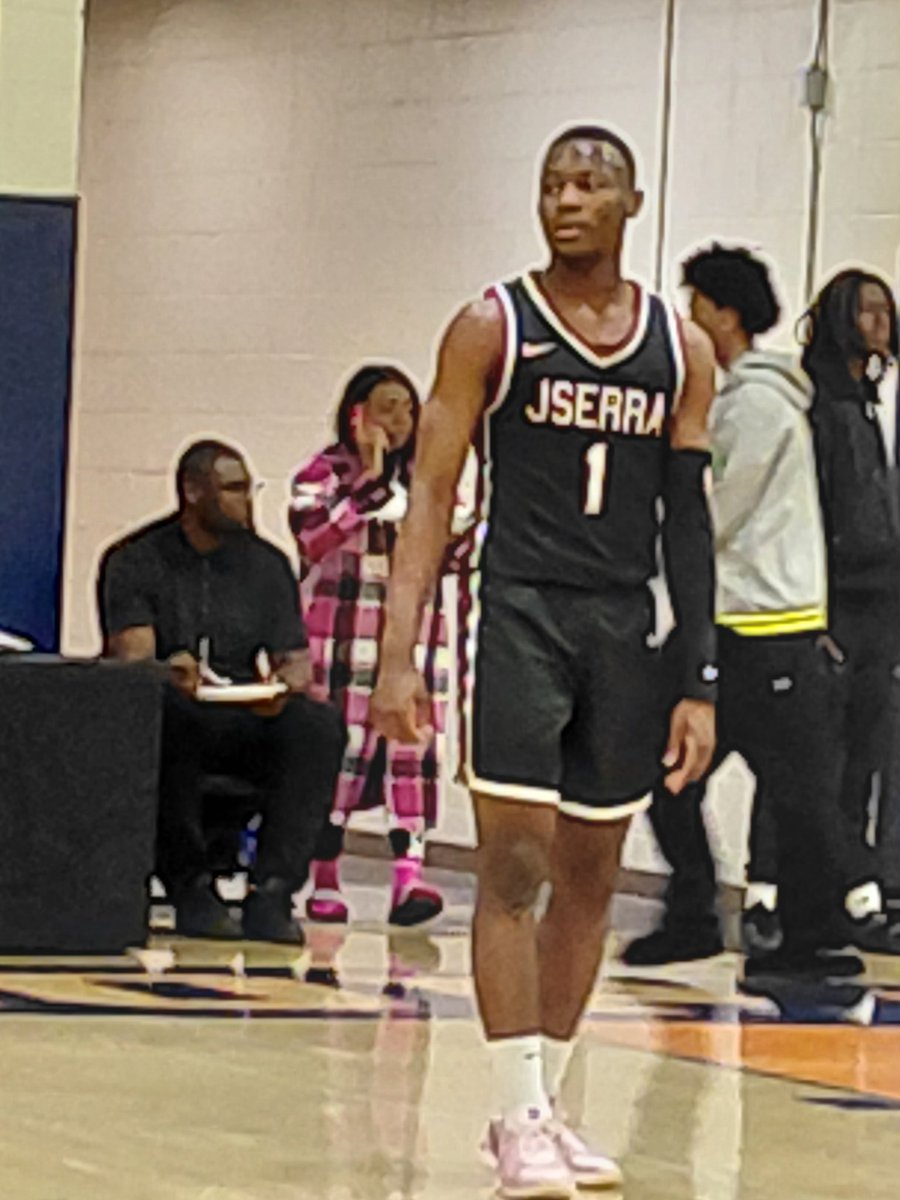 chick gillespie tweet media