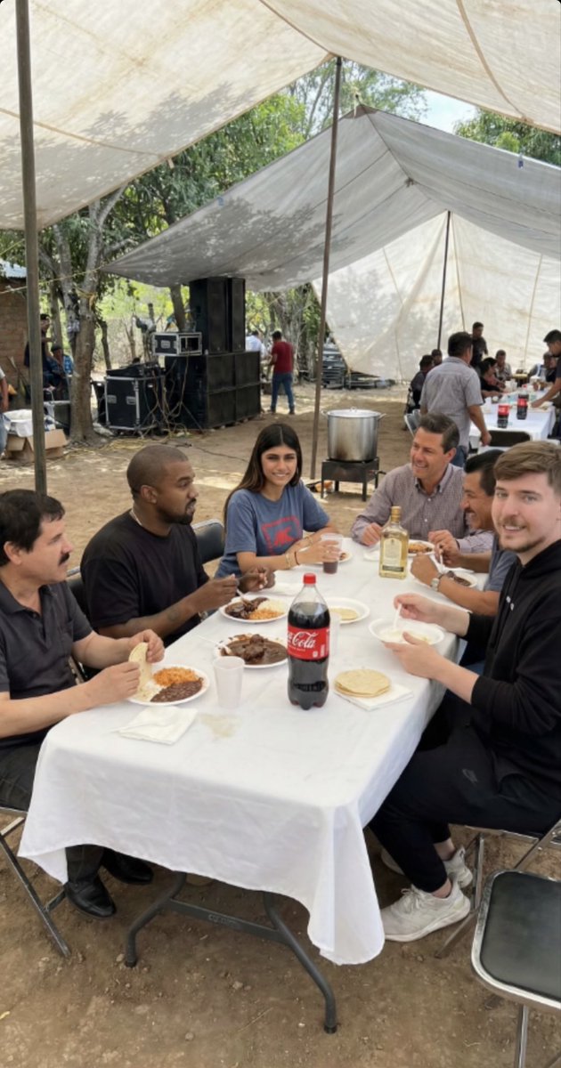 Out0fContextMex's tweet image. 