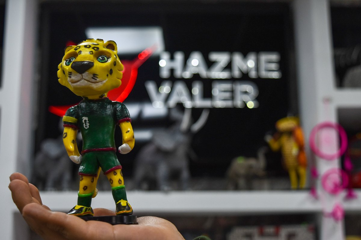 ddmexico's tweet photo. Conoce la iniciativa #HazmeValer, un programa de la @SSC_CDMX que busca redignificar  a las Personas Privadas de la Libertad mediante el trabajo y el desarrollo de habilidades.
https://t.co/4OZTfWjYPm https://t.co/JyzbMAmBAg