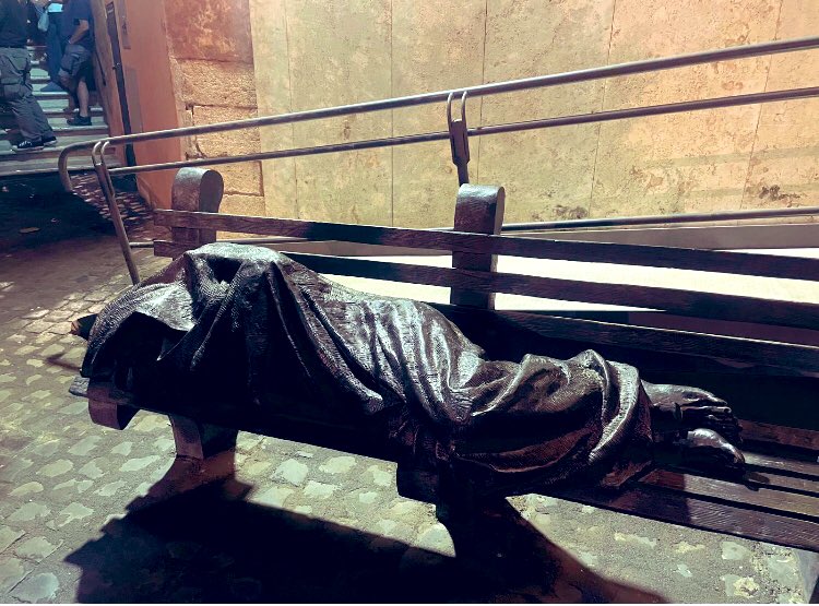 O Lord, grant us a quiet night and a peaceful end. #Compline #OEmmauuel come save your people. Prayers for all those who are homeless on this cold eve. 🙏

Image: The Homeless Jesus by Timothy Schmalz