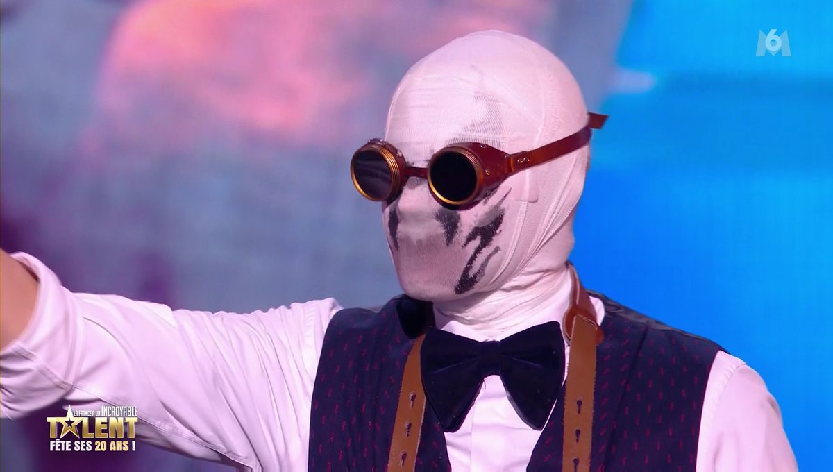 𝑶𝒍𝒊𝒗𝒊𝒆𝒓 𝑨𝑹𝑵𝑶𝑳𝑫 tweet media