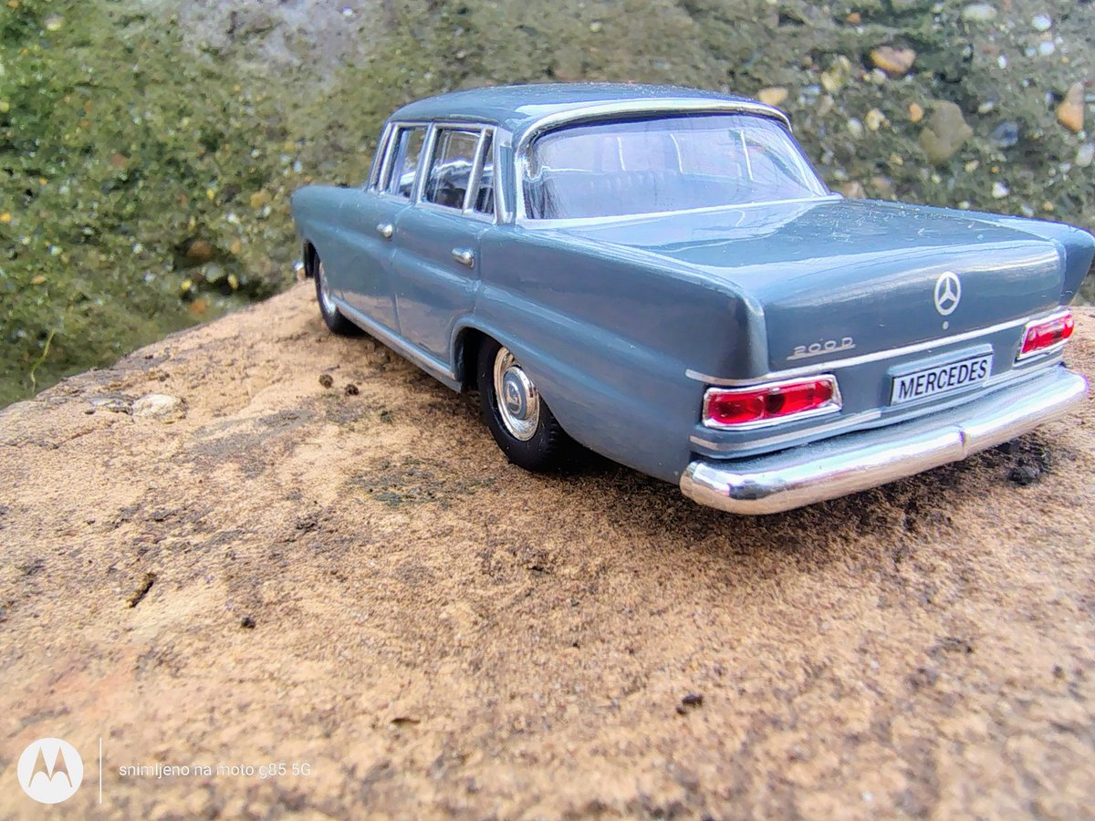 BrojcinMilos's tweet photo. The legendary Mercedes Benz w110 200D 1/43 scale arived this morning
#MercedesBenz #w110 #oldtimer #scalecar #modelcar #vintage #retro #nostalgia #goldoldays #viral #fyp https://t.co/XKPOYGUoYE