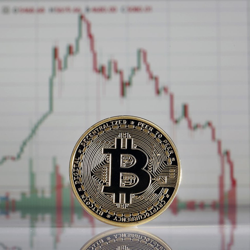NEW: VANECK PORTFOLIO MANAGER DAVID SCHASSLER SAYS $BTC IS SET FOR SHARP  REBOUND IN 2026 AFTER LAGGING TRADITIONAL MARKETS