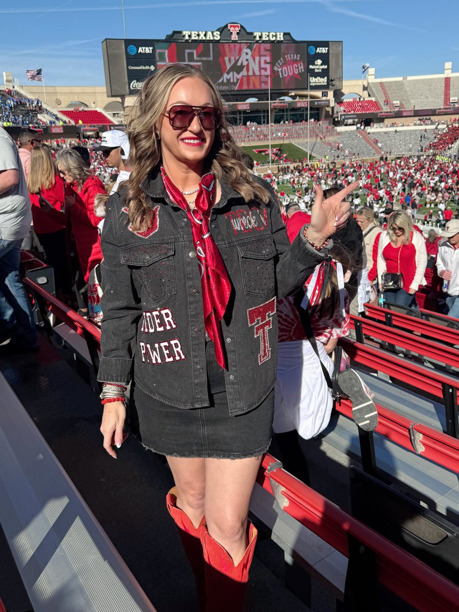 Hilary ❤️‍🔥🌵✨ tweet media