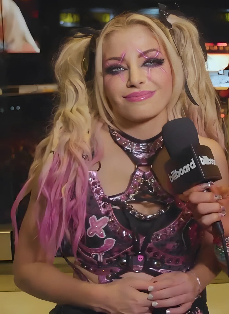 Why is she the cutest thing ever put on this planet?