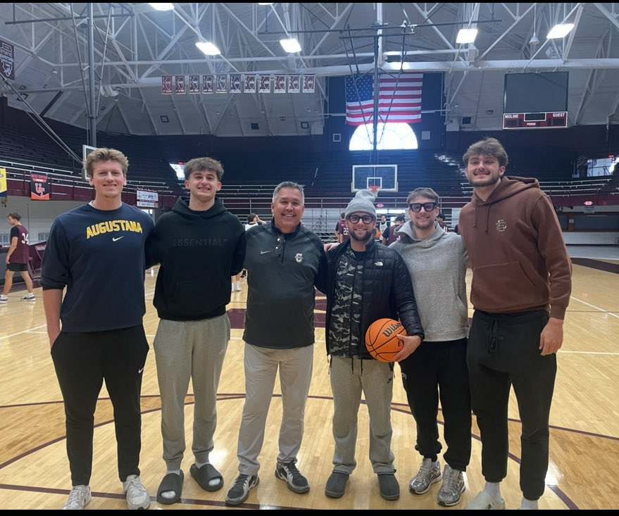 What a Christmas gift! Outstanding young men and collegiate athletes dropping in for the Holidays.  Maddux Dieckman-Augustana, Braden Freeman-Cal Poly, Brody Harding-Illinois, Brock Harding-TCU, and Owen Freeman-Creighton.  Love you guys! Im very blessed! Merry Christmas!