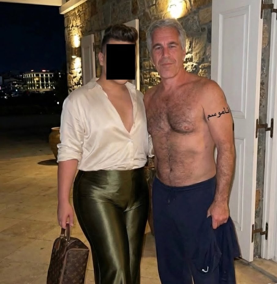 ChromeBarracuda's tweet image. That haircut looks familiar 🤔 @RichardBSpencer