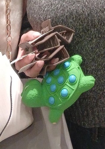 انا اول ما شوف معي الف ليرة: