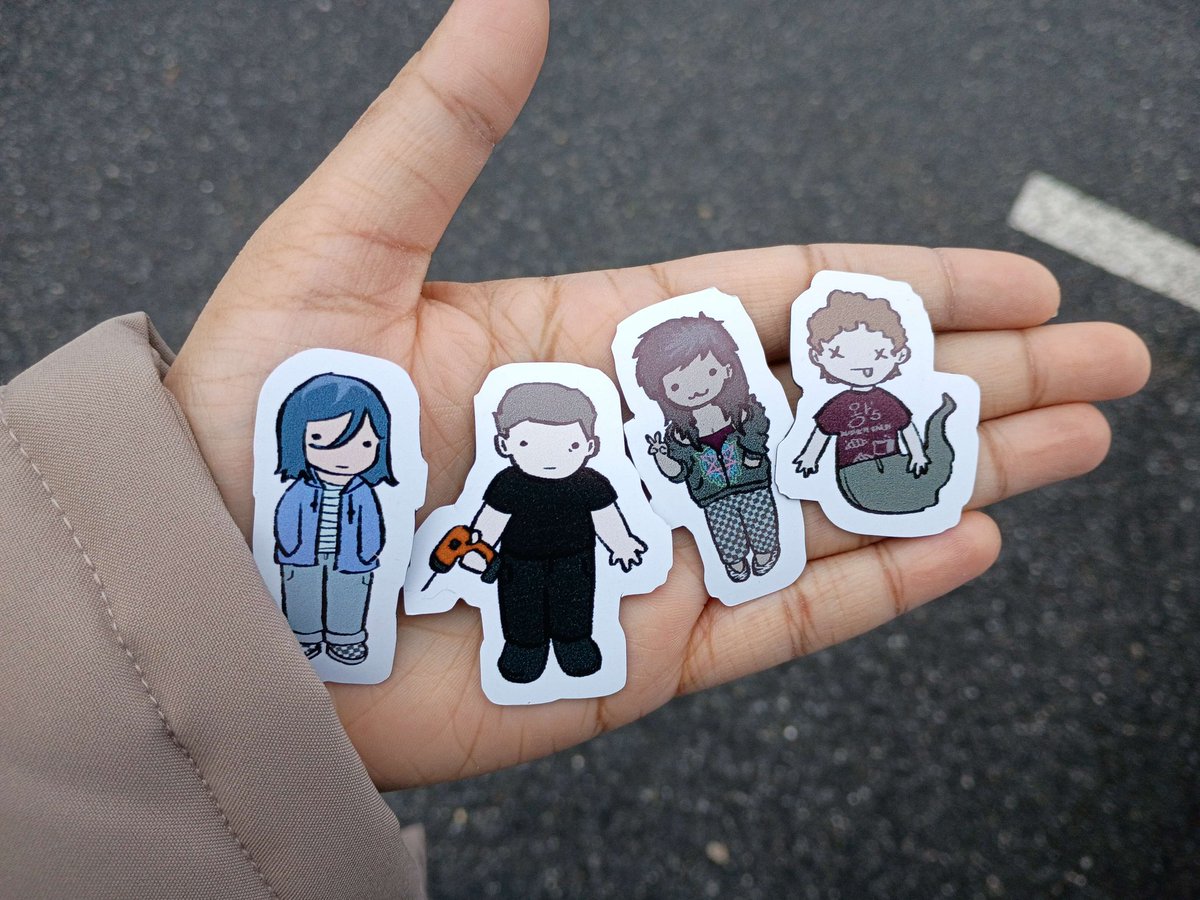 000Moro's tweet image. Magnets by @/patch0pockets
